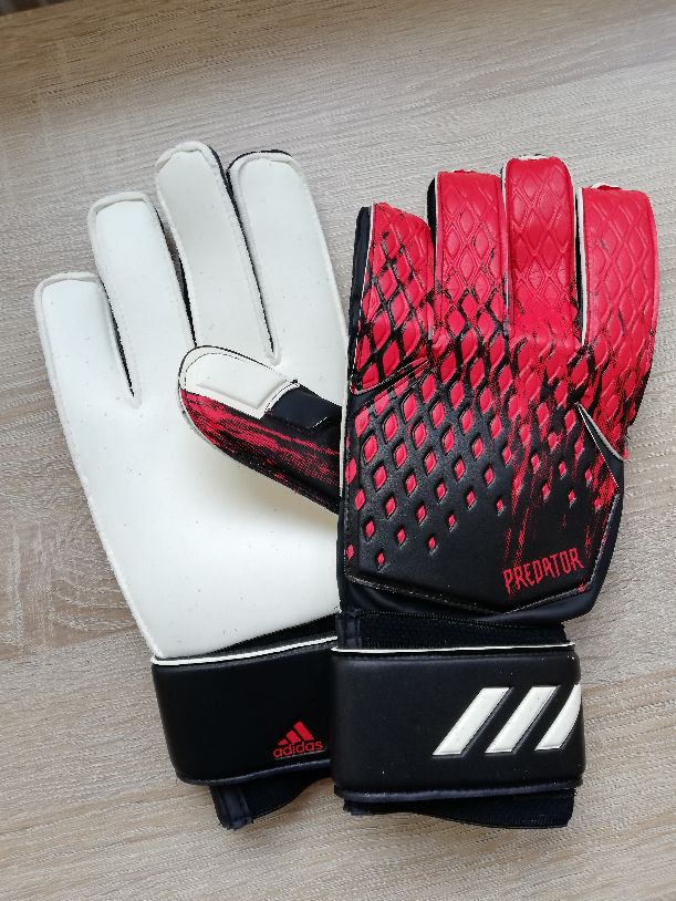 Adidas Torwarthandschuhe PRED GL MTC
