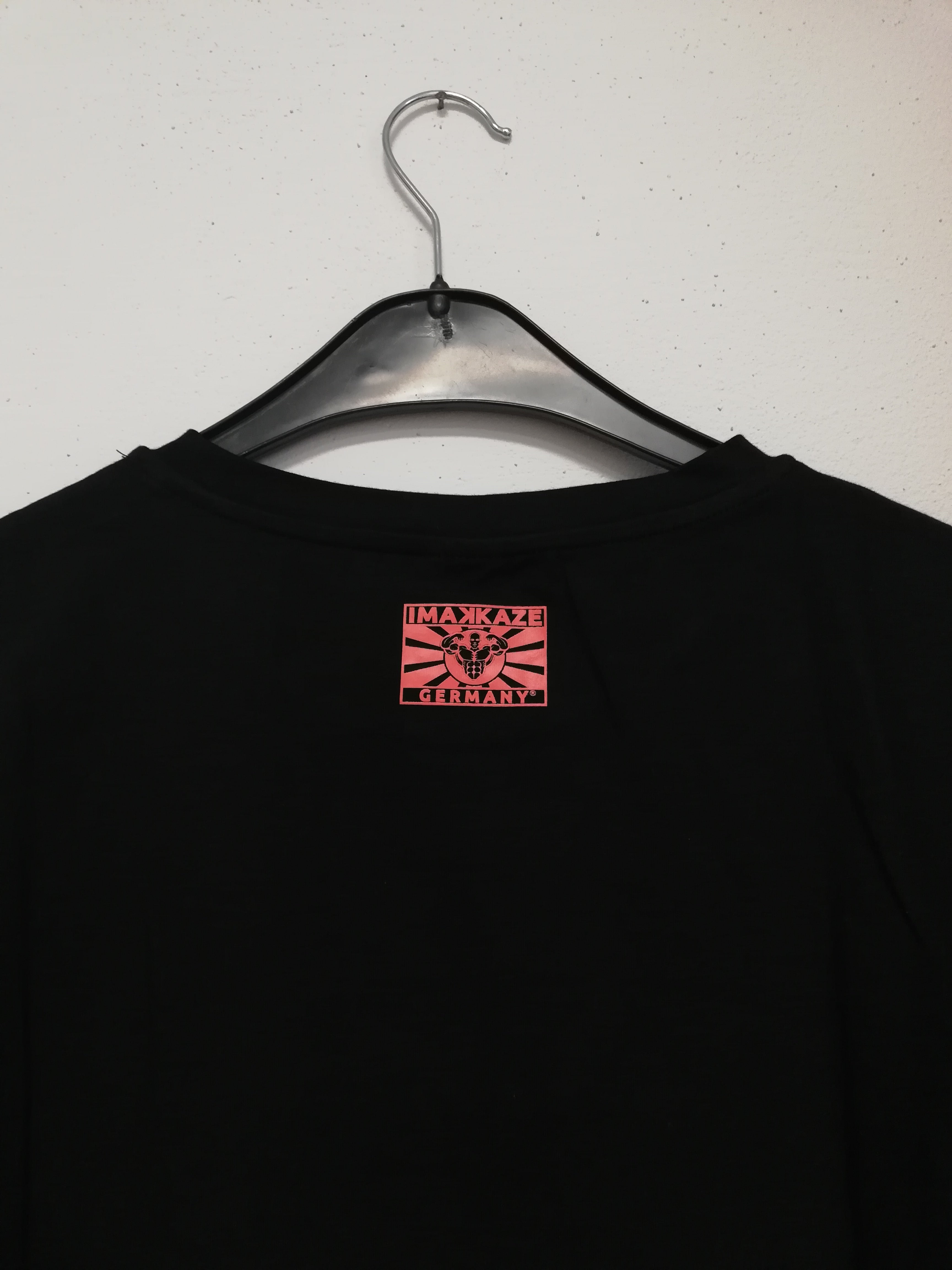 T-Shirt mit "Kamikaze" Aufdruck